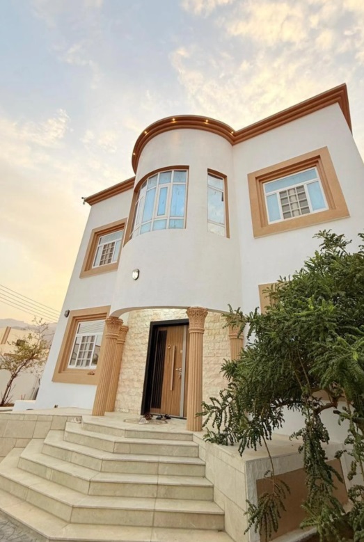 new villa north mawaleh